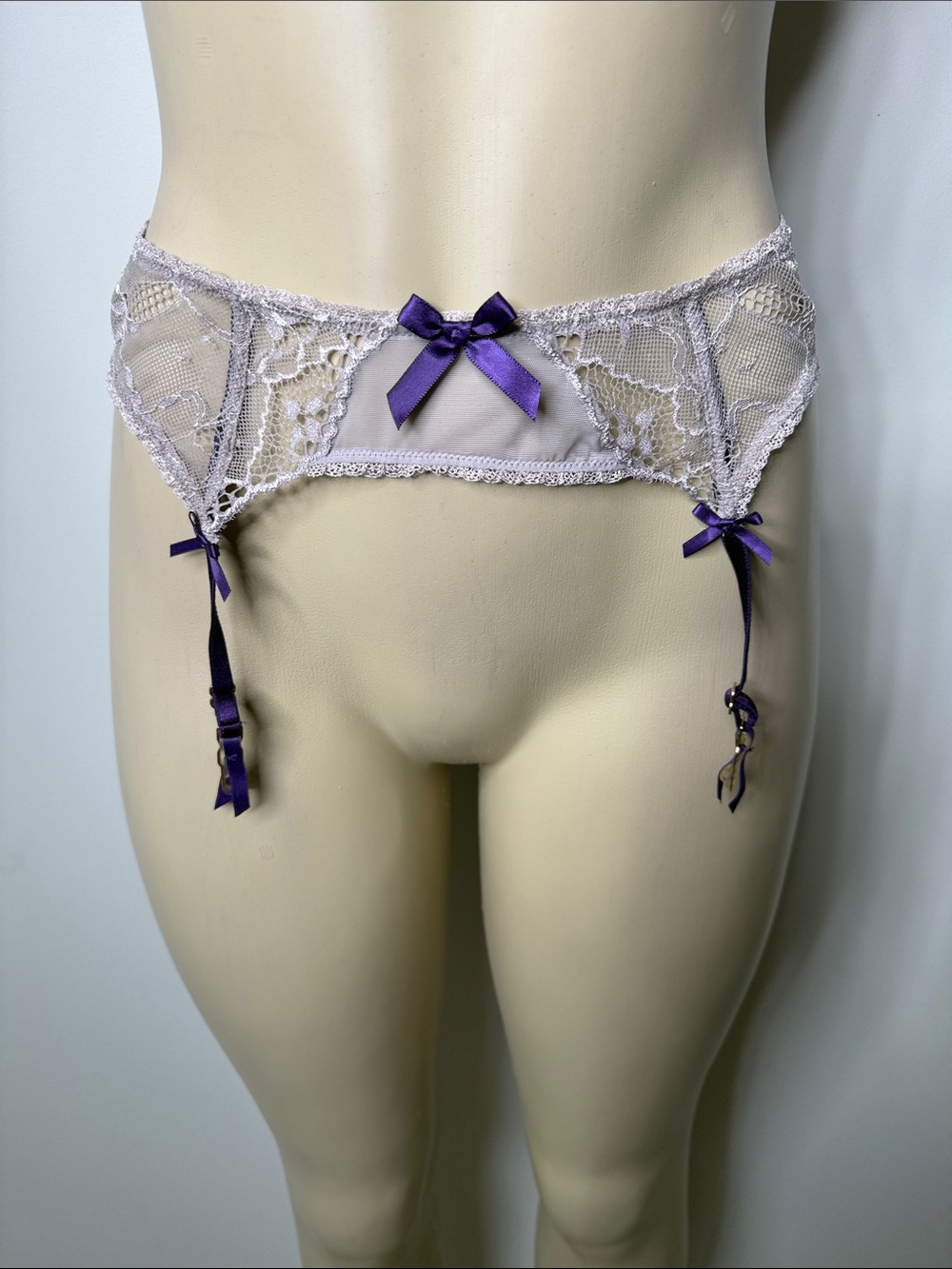 Victoria's Secret Cream Lace Garter Belt with Purple Satin Bows